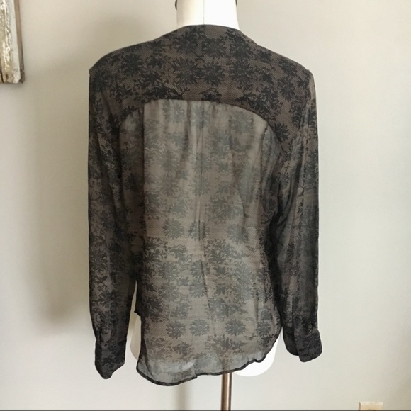 W.G.B. by Walter Baker Blouse - Picture 3 of 7